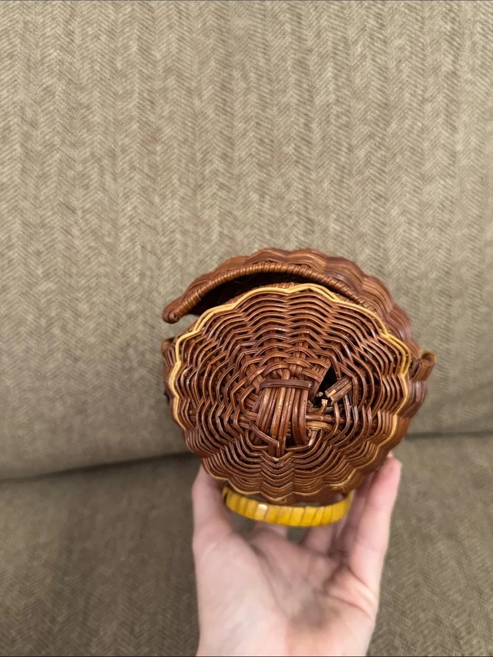 N/A wicker tabletop